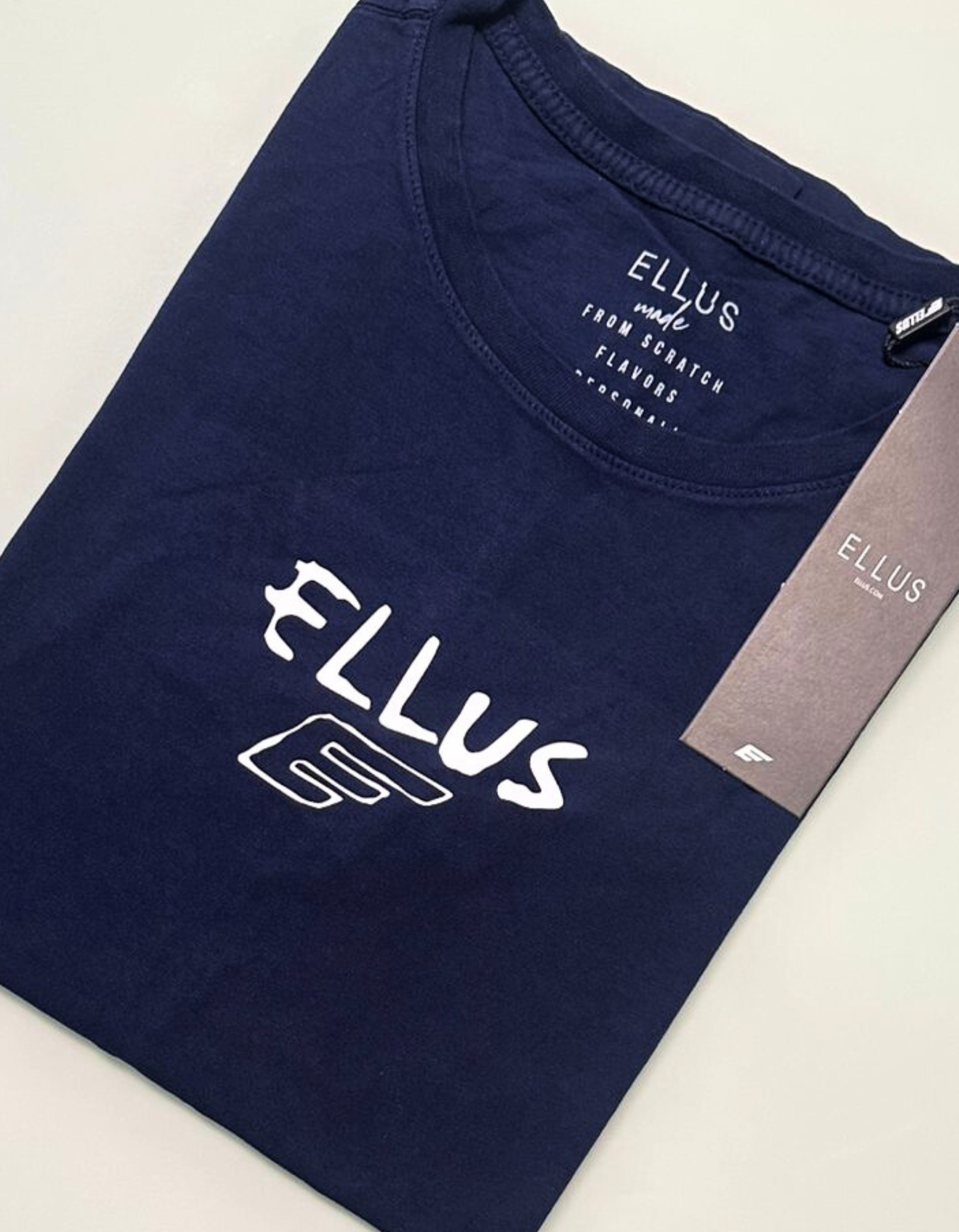 Cópia de Cópia de Cópia de Cópia de Cópia de Cópia de Cópia de Cópia de Cópia de Cópia de FORMA GRANDE - 2026-02-22T134709.403 Camiseta ELL #c484 - Imagem 1