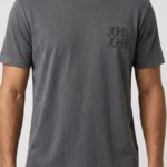 Camiseta J O H #c914